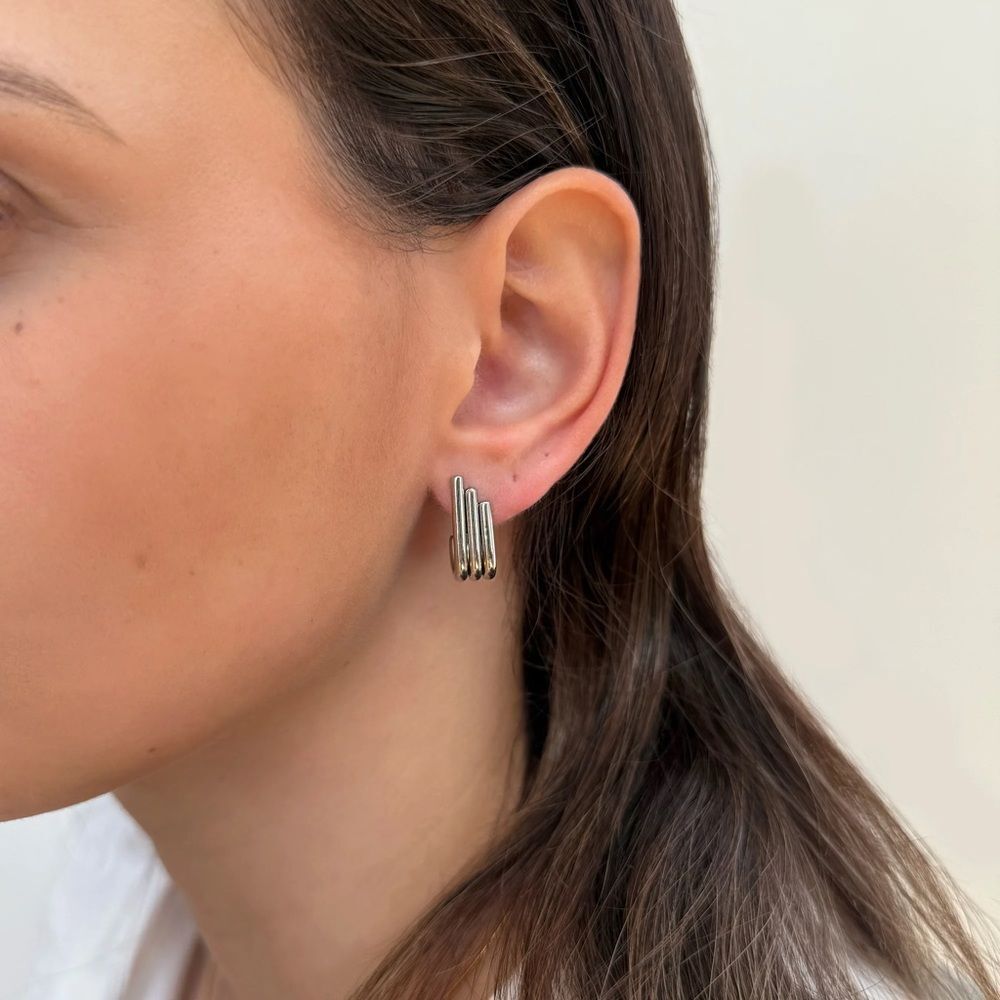 NWT Free People 14k Plated Gold Elegant Silver Hoop Earrings Classic Minimalist